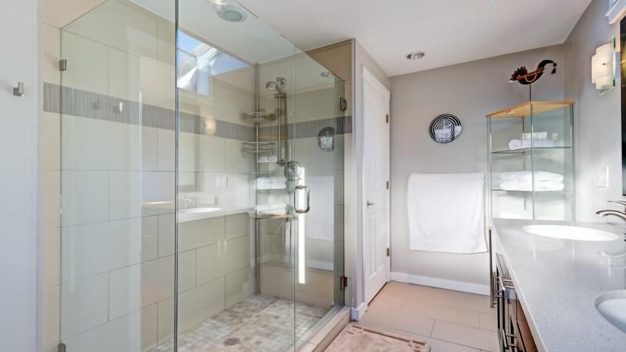 Photo of Bathroom in Sammamish