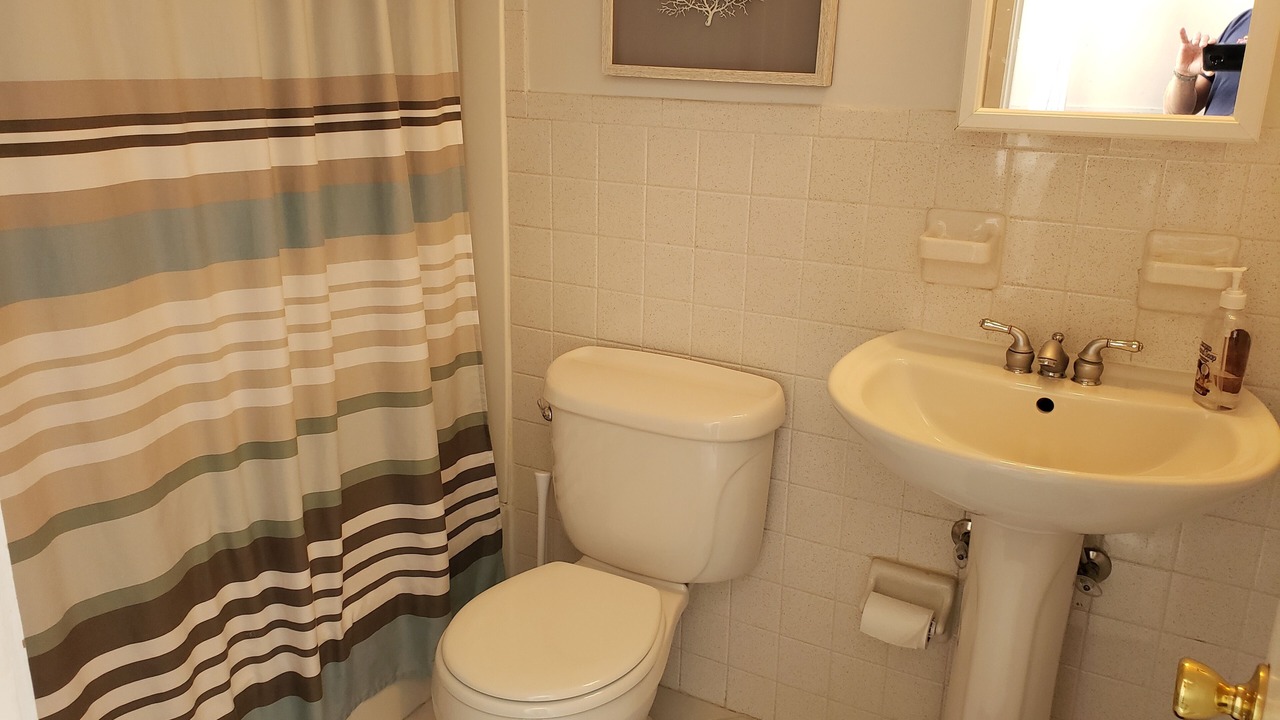 Photo of Bathroom in Bethany Beach