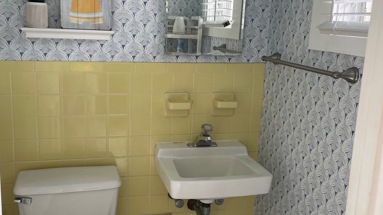 Photo of Bathroom in Bethany Beach