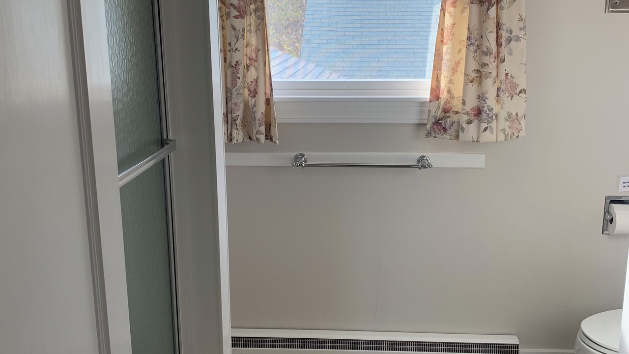 Photo of Bathroom in Bernard