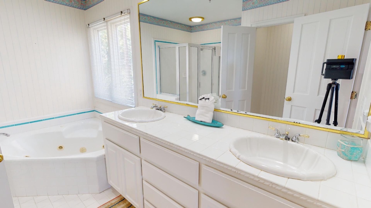 Photo of Bathroom in Tybee Island