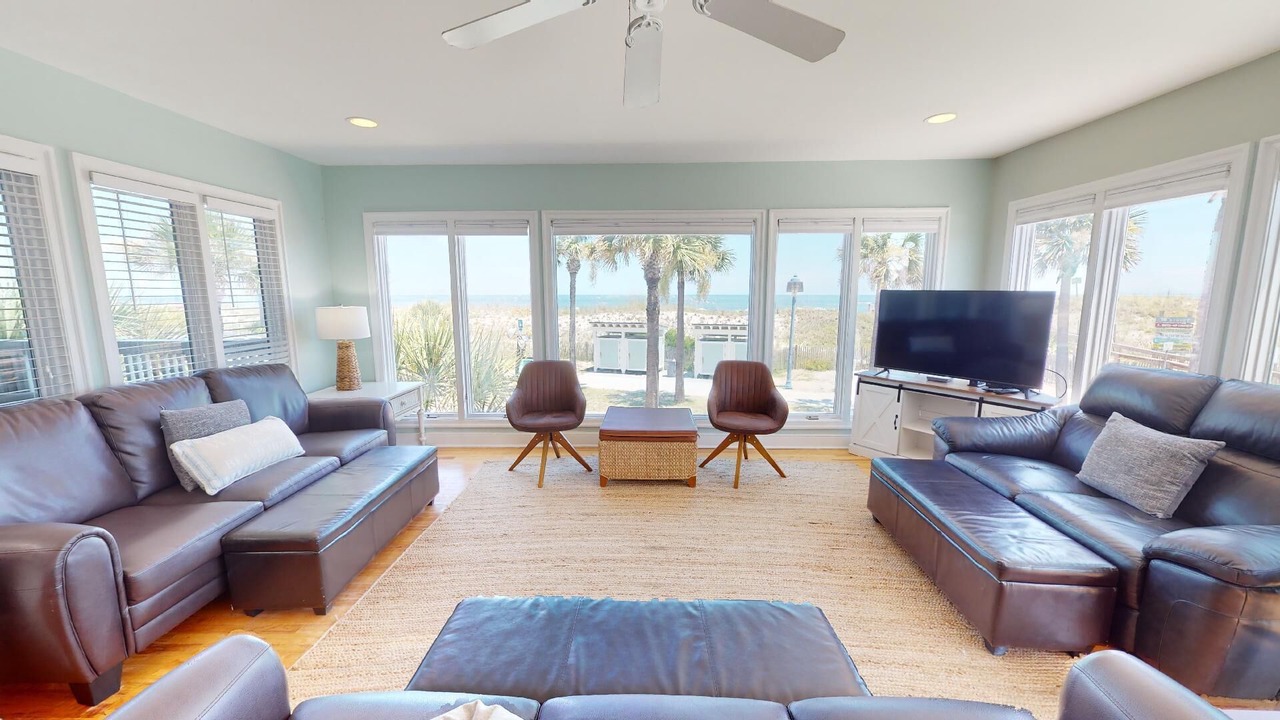 Photo of Livingroom in Tybee Island
