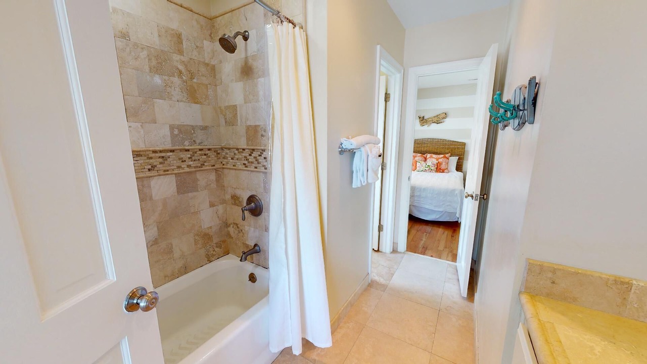 Photo of Bathroom in Tybee Island