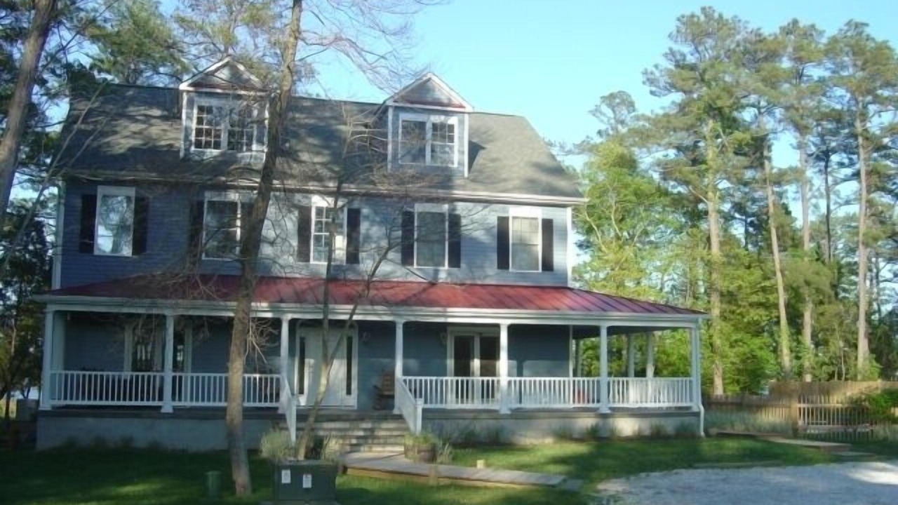 Photo of Others in Woolford
