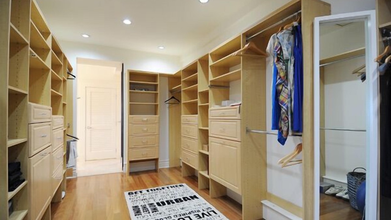 Photo of Others in Waialae Iki Ridge