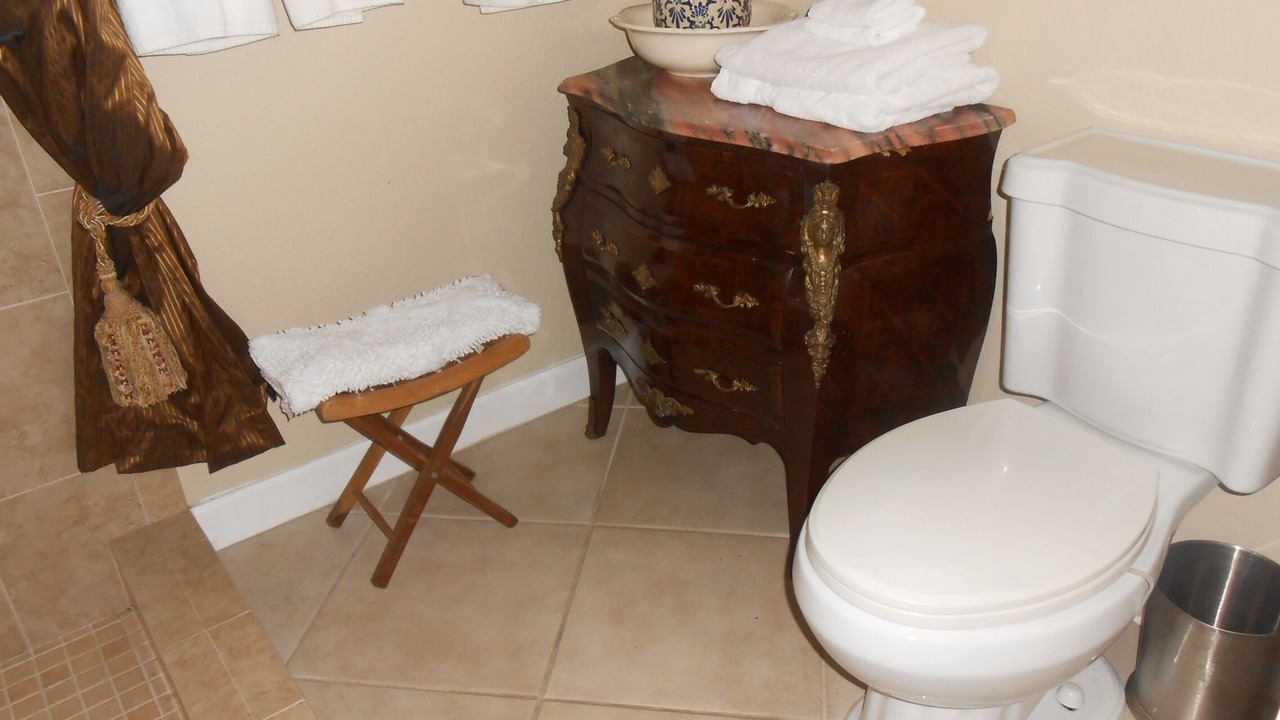 Photo of Bathroom in Ludlam