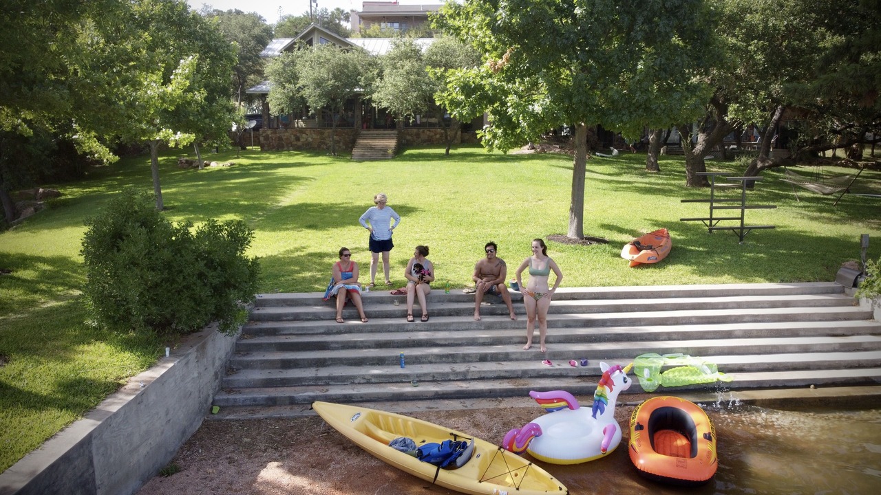Photo of Outdoor in Buchanan Dam