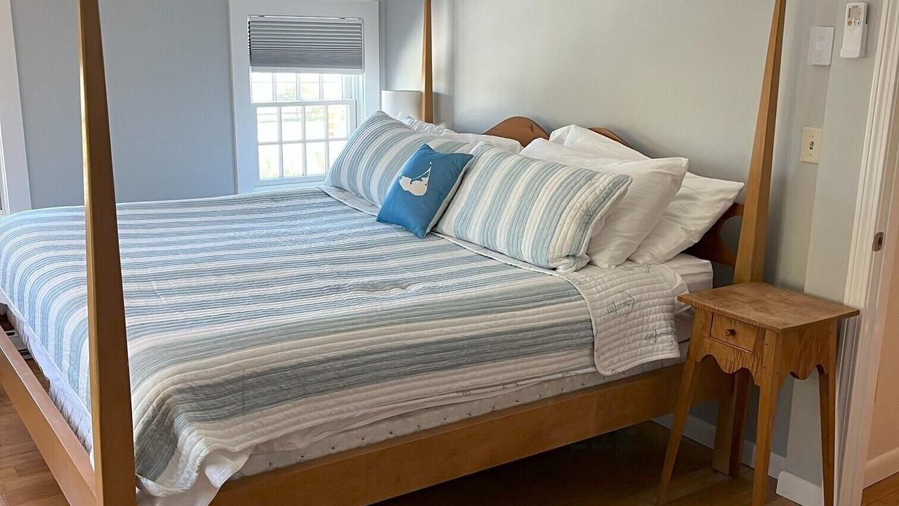 Photo of Others in West of Town