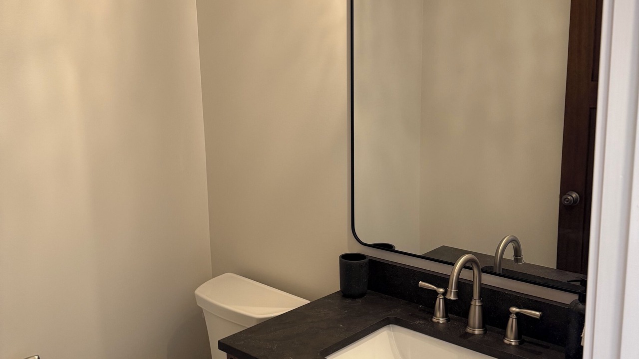 Photo of Bathroom in Browns Lake
