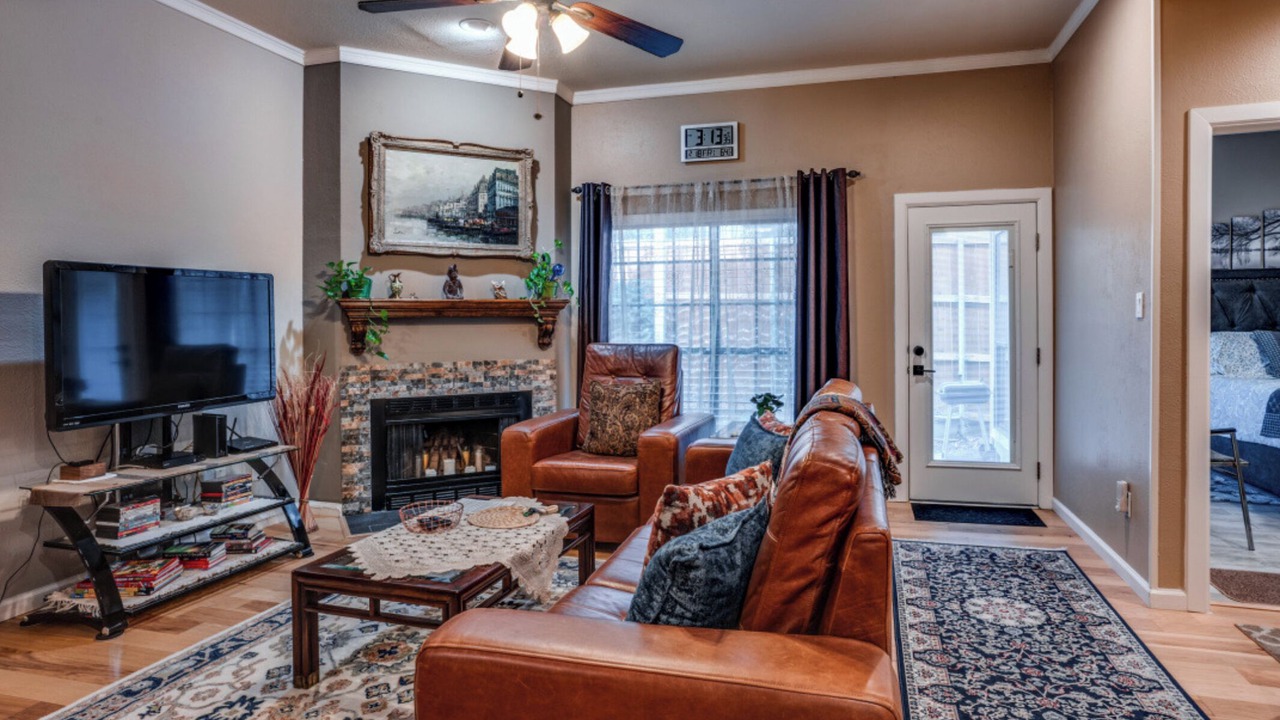 Photo of Bedroom in Far North Dallas