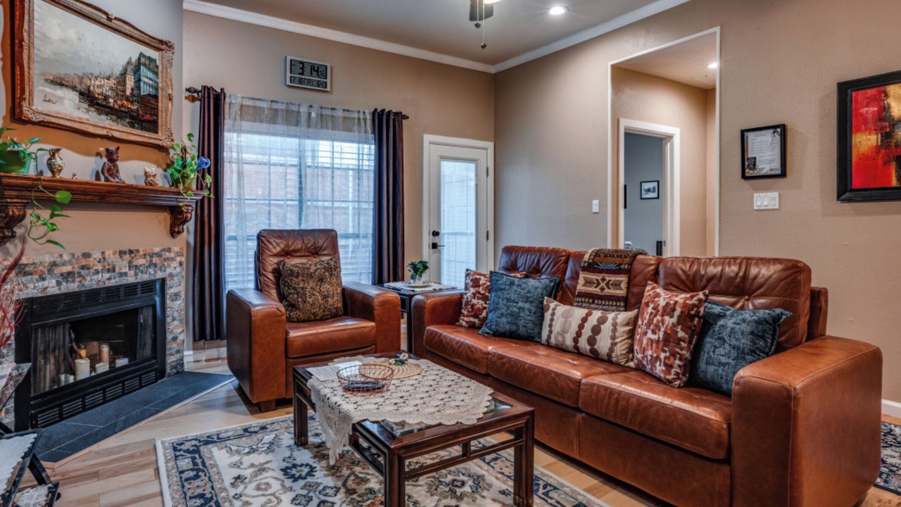 Photo of Bedroom in Far North Dallas