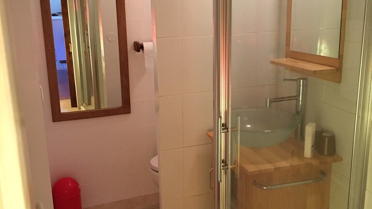 Photo of Bathroom in Saint-Martin-d'Ardeche