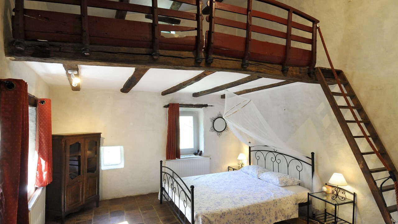 Photo of Bedroom in Issirac