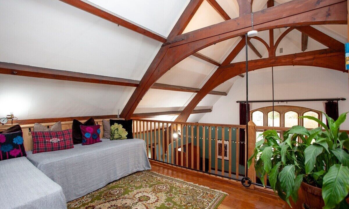 Photo of Others in Box