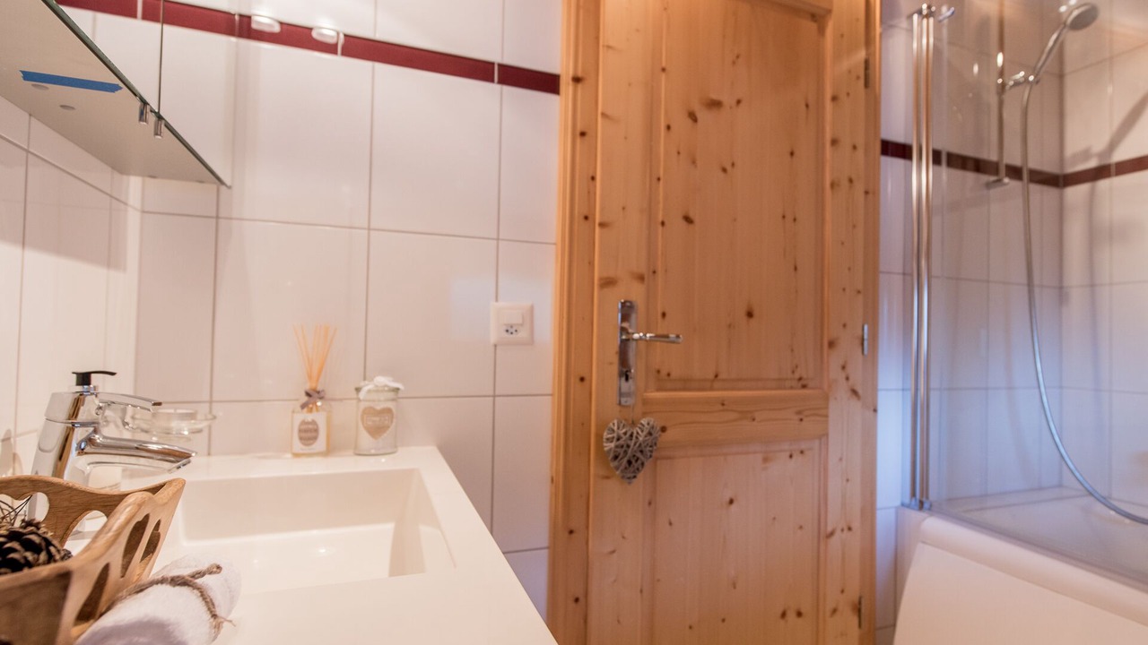 Photo of Bathroom in La Tzoumaz