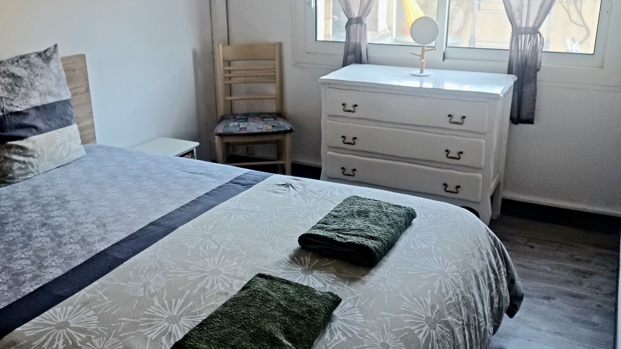 Photo of Bedroom in Palavas-les-Flots