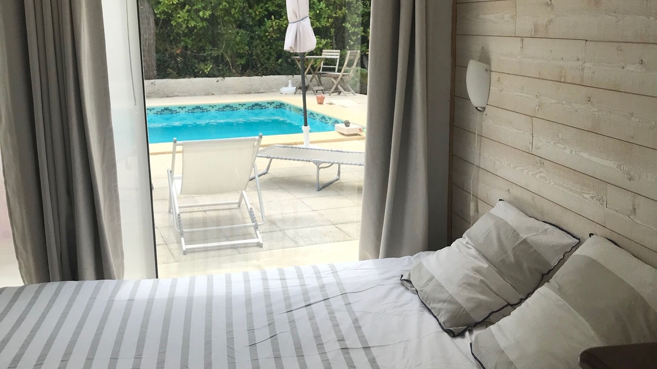 Photo of Bedroom in Collias