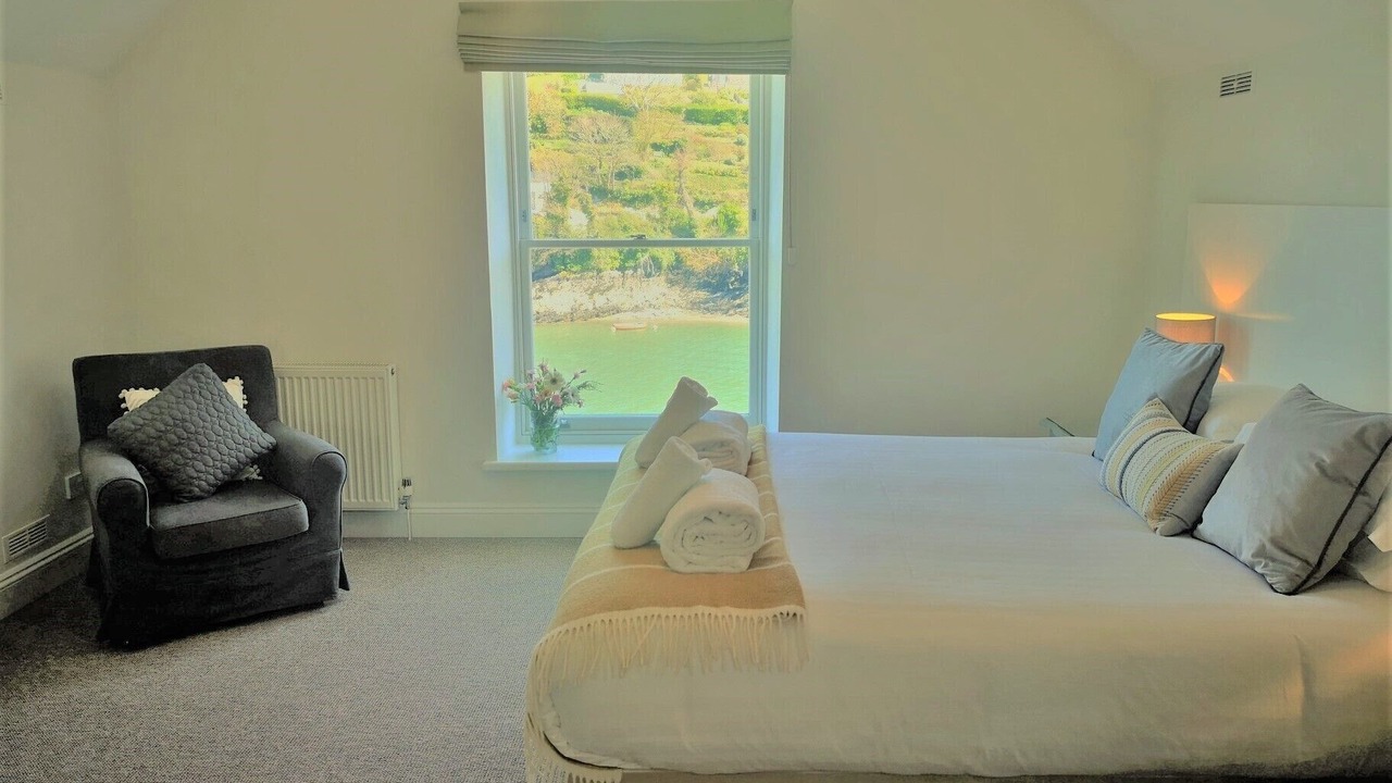 Photo of Bedroom in Fowey