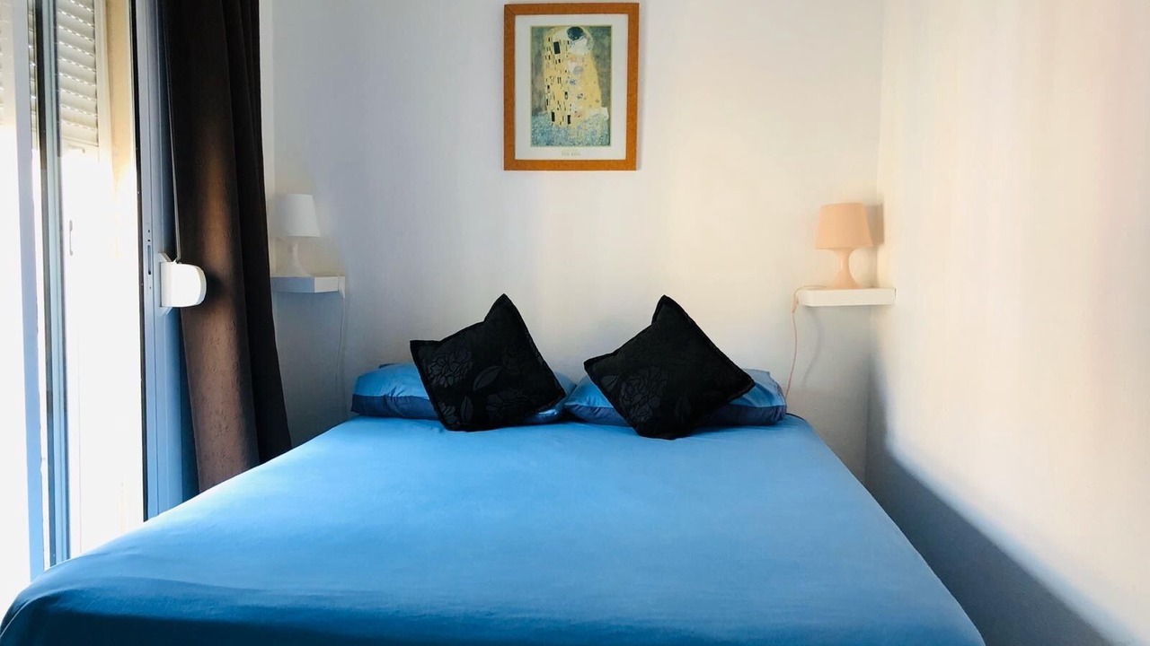 Photo of Bedroom in El Poble-sec