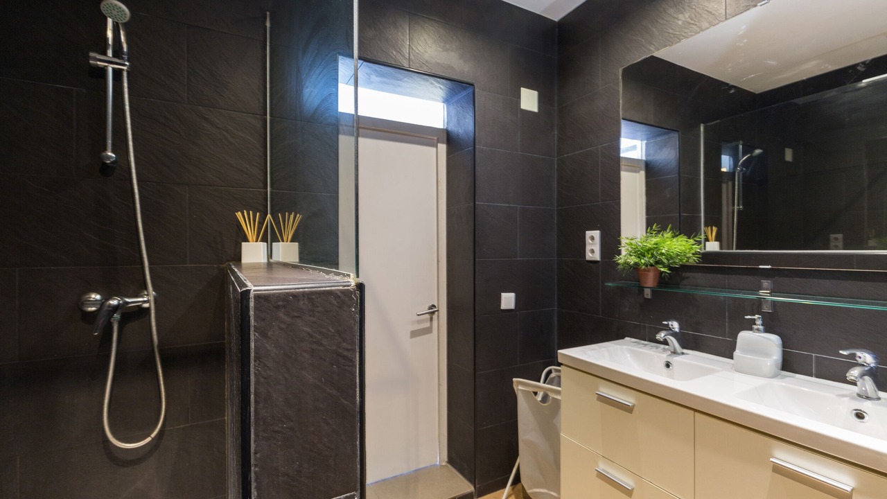Photo of Bathroom in El Poble-sec