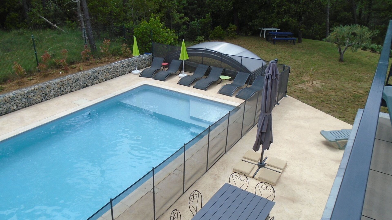 Photo of Outdoor in Saint-Julien-de-Peyrolas