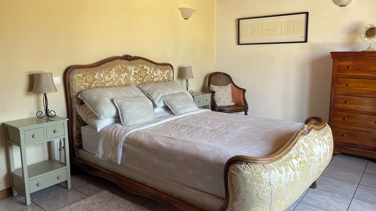 Photo of Bedroom in Beaumont-du-Perigord