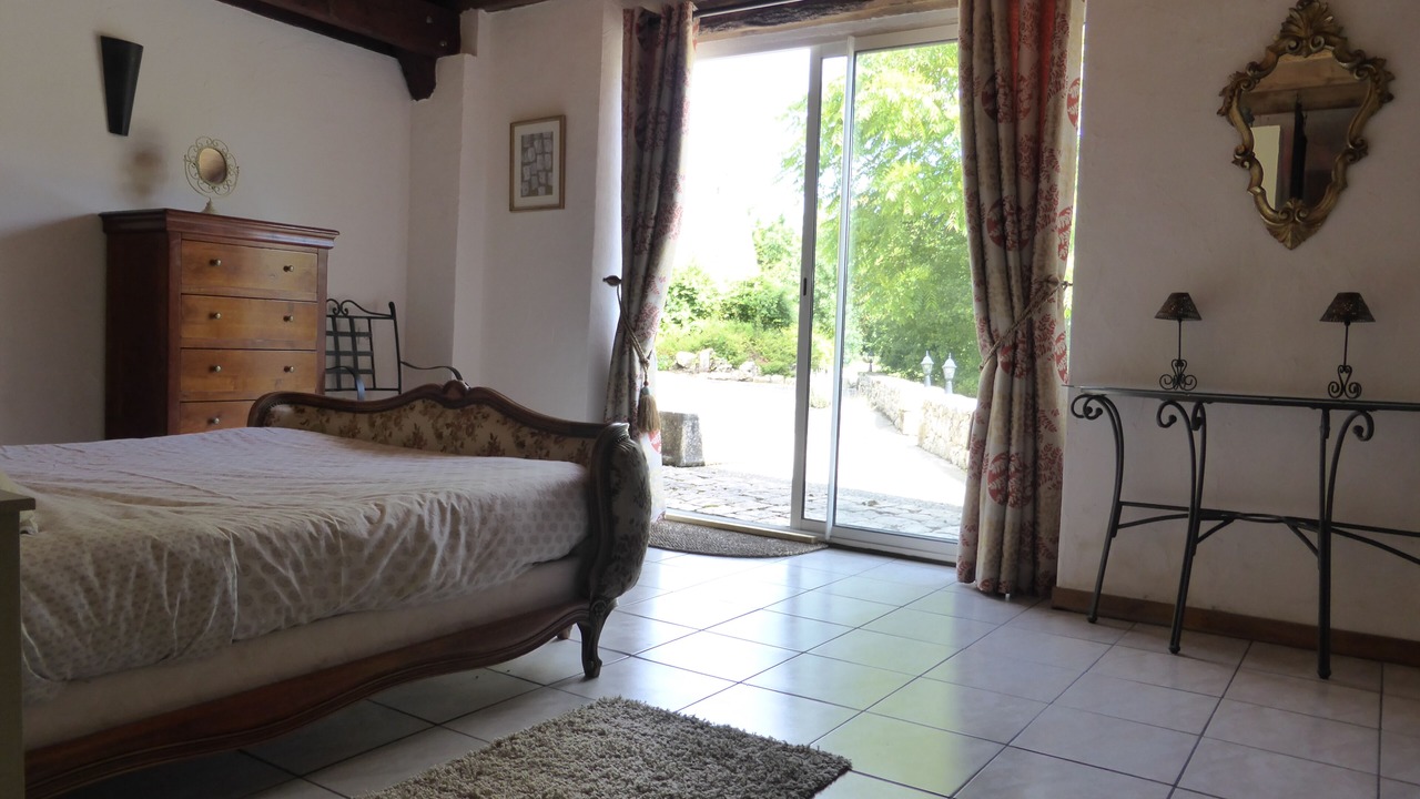 Photo of Bedroom in Beaumont-du-Perigord