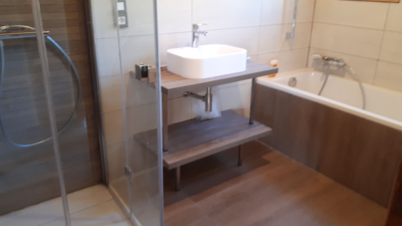 Photo of Bathroom in Superbolquere