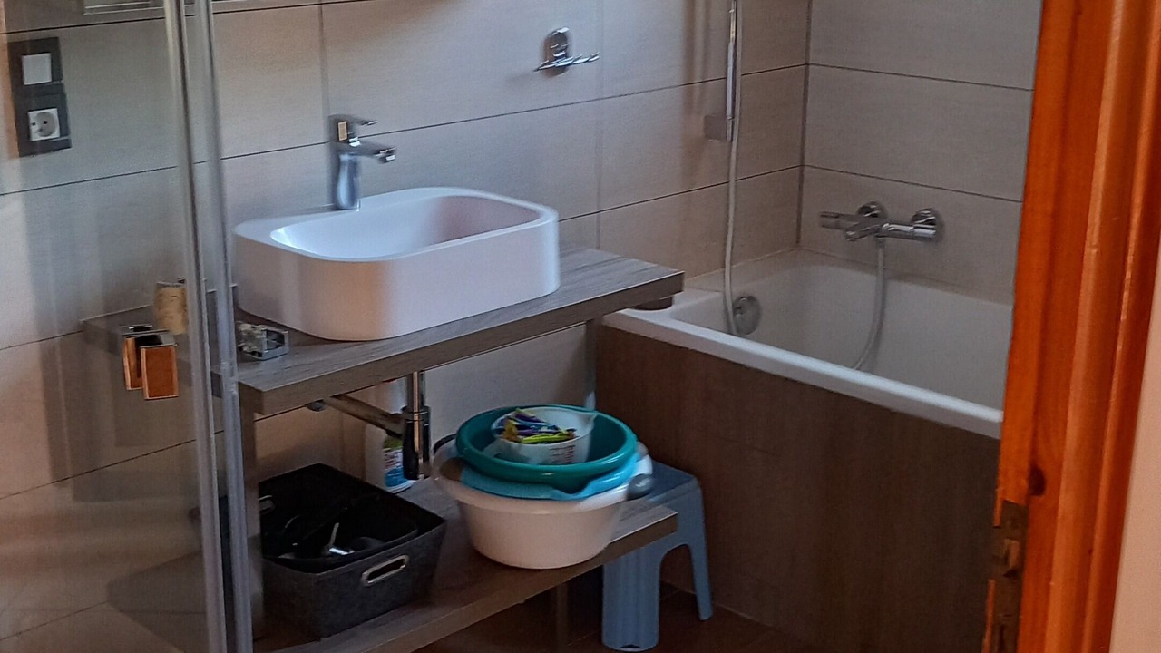 Photo of Bathroom in Superbolquere