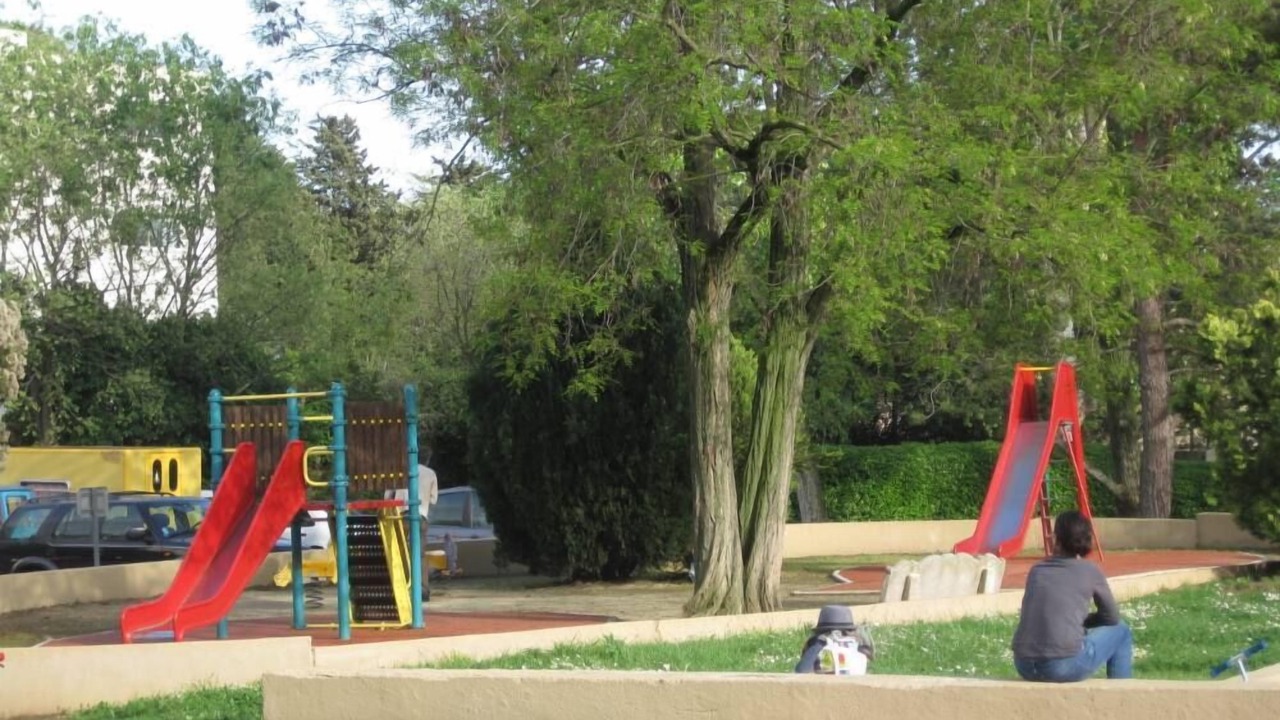 Photo of Others in Les Beaux-Arts
