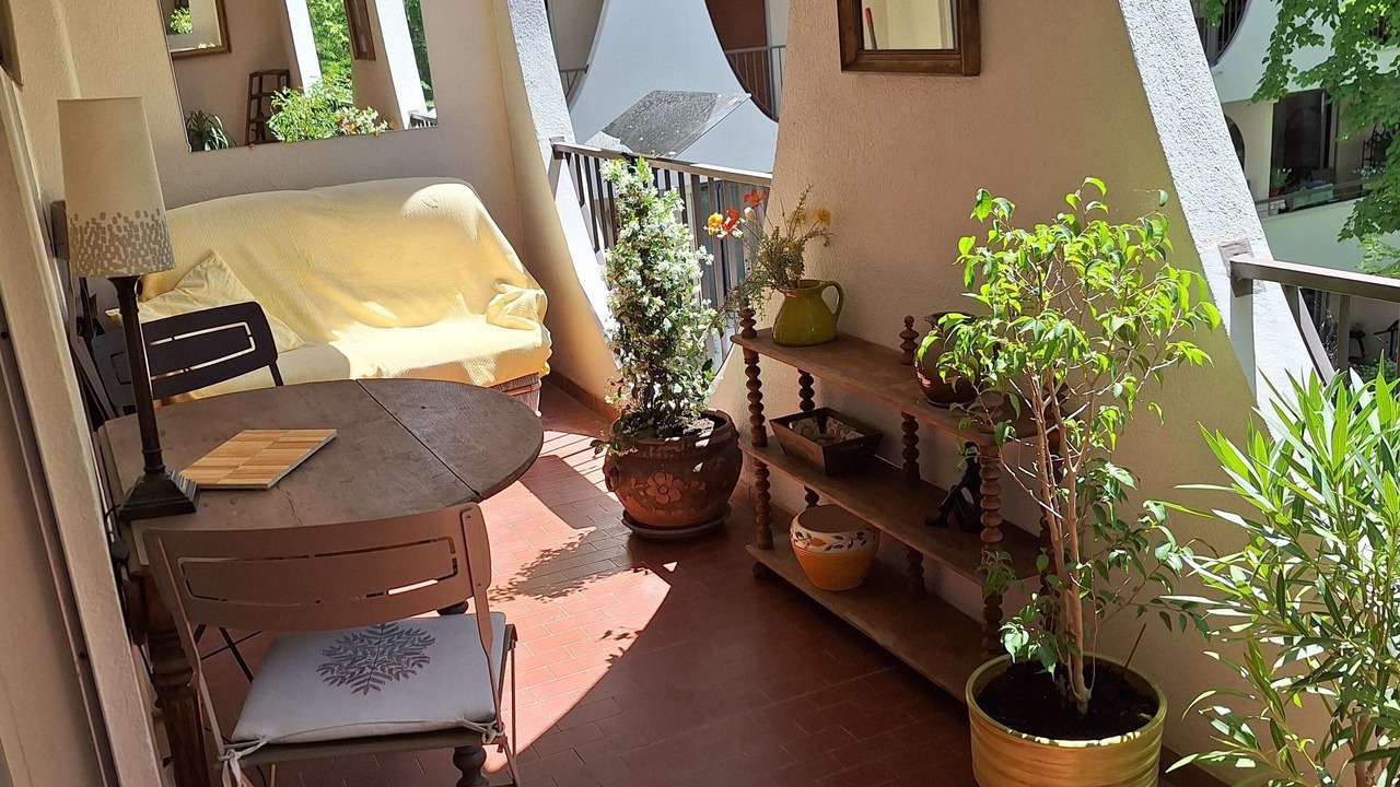 Photo of Patio Balcony in Les Beaux-Arts