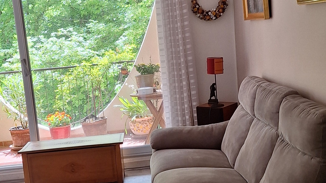 Photo of Livingroom in Les Beaux-Arts