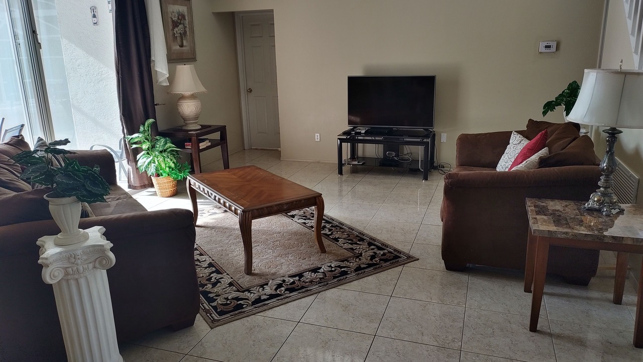 Photo of Livingroom in Chatham Park