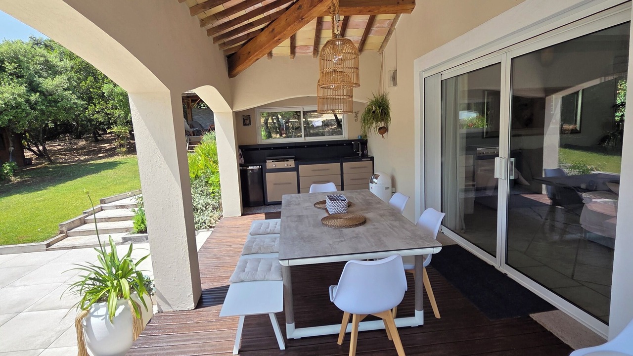 Photo of Outdoor in Saint-Maximin-la-Sainte-Baume