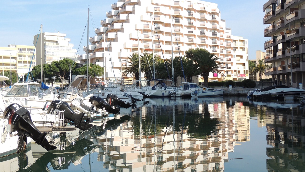 Photo of Others in Le Port