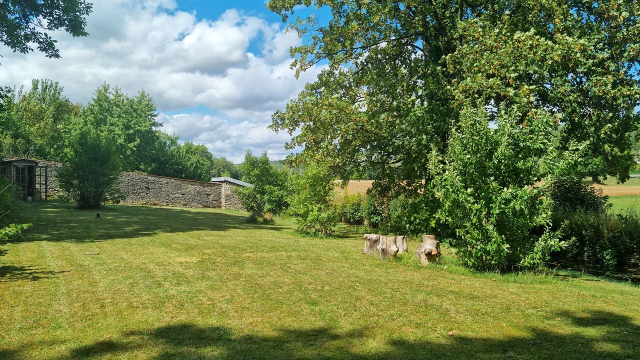 Photo of Outdoor in Boudreville