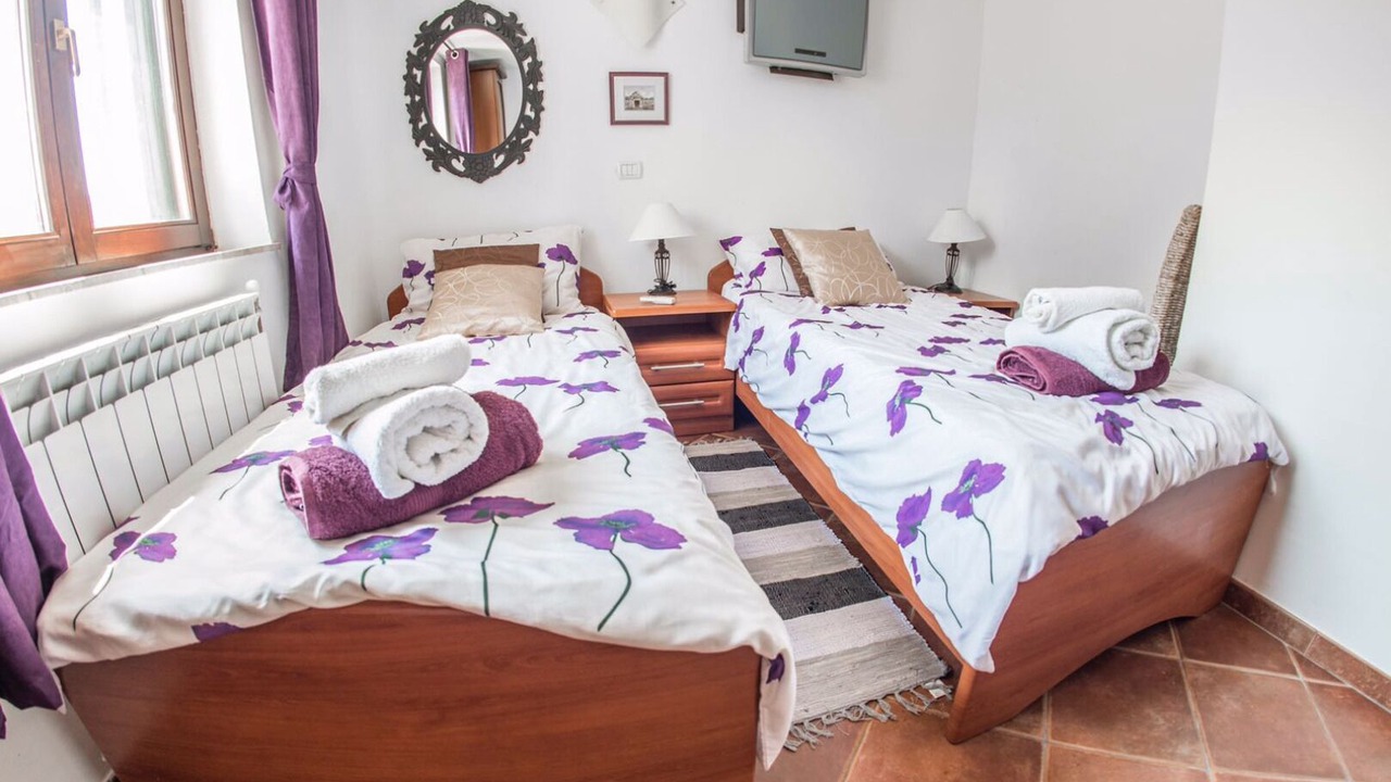 Photo of Bedroom in Pomer