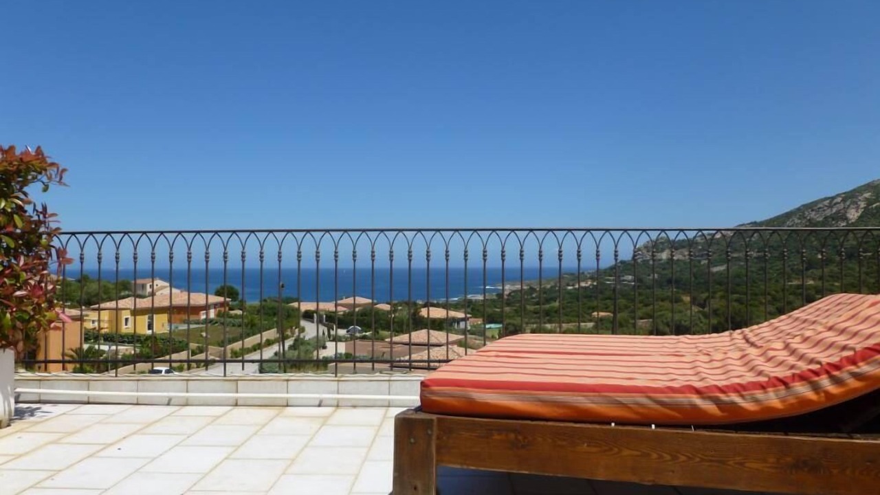 Photo of Patio Balcony in Marine de Saint Ambroggio