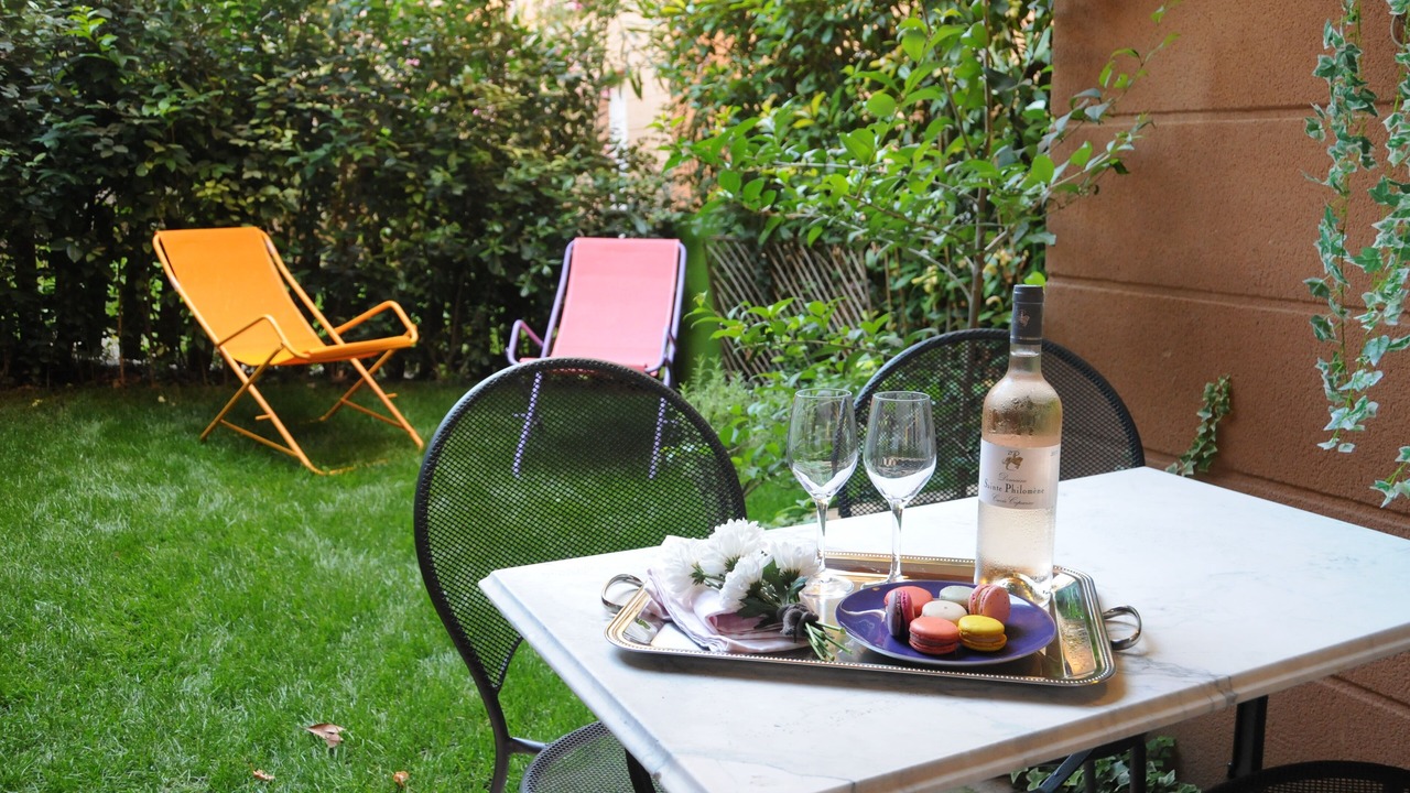 Photo of Outdoor in Mazarin Quarter