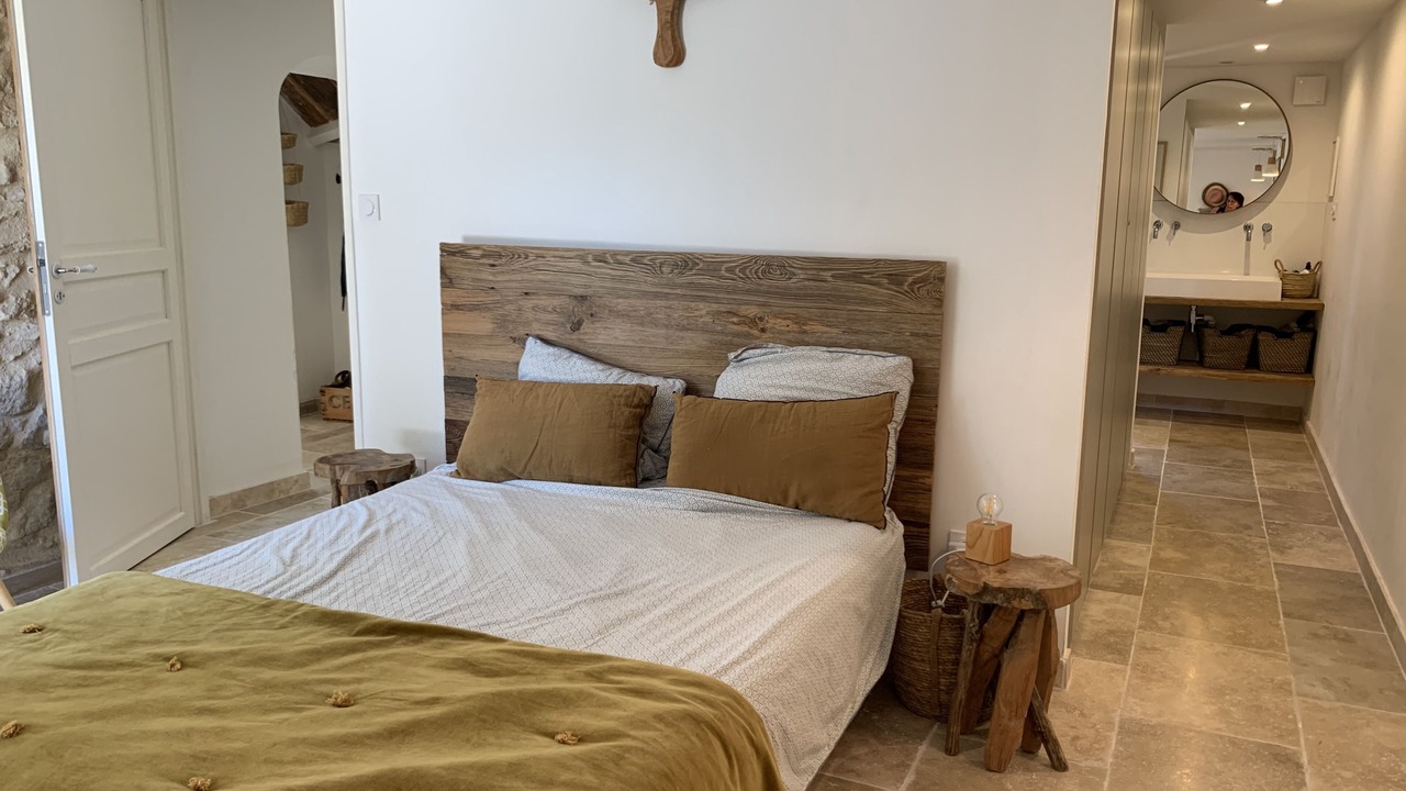 Photo of Bedroom in Eygalieres