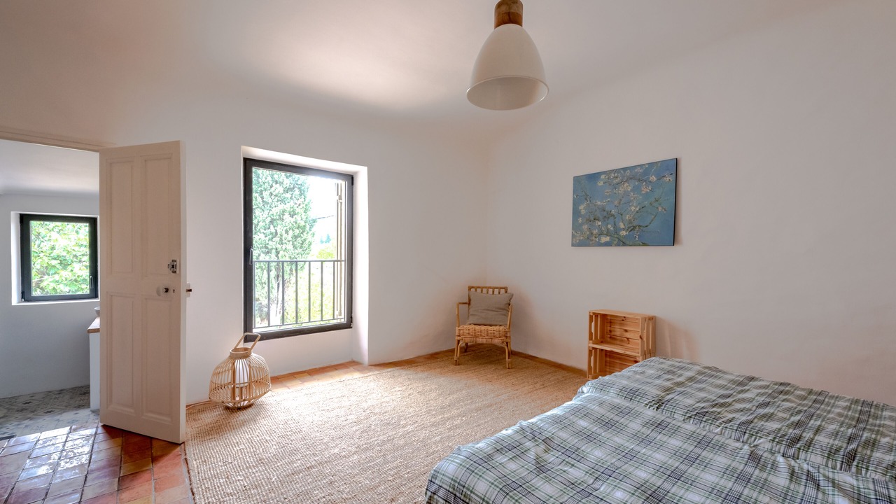 Photo of Bedroom in Eygalieres