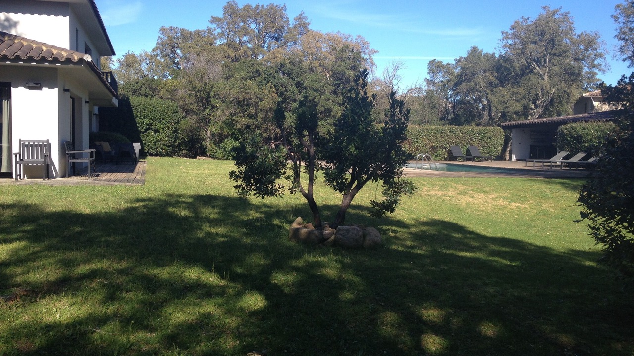 Photo of Patio Balcony in Pinarellu
