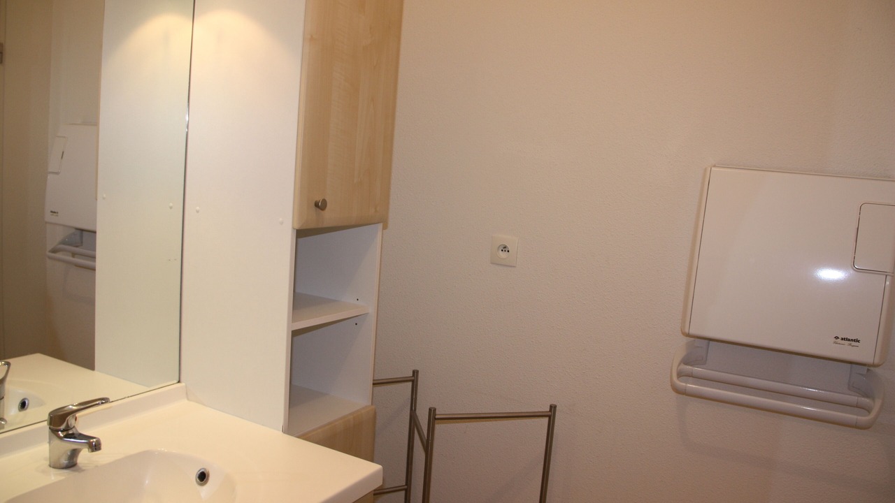 Photo of Bathroom in Marans