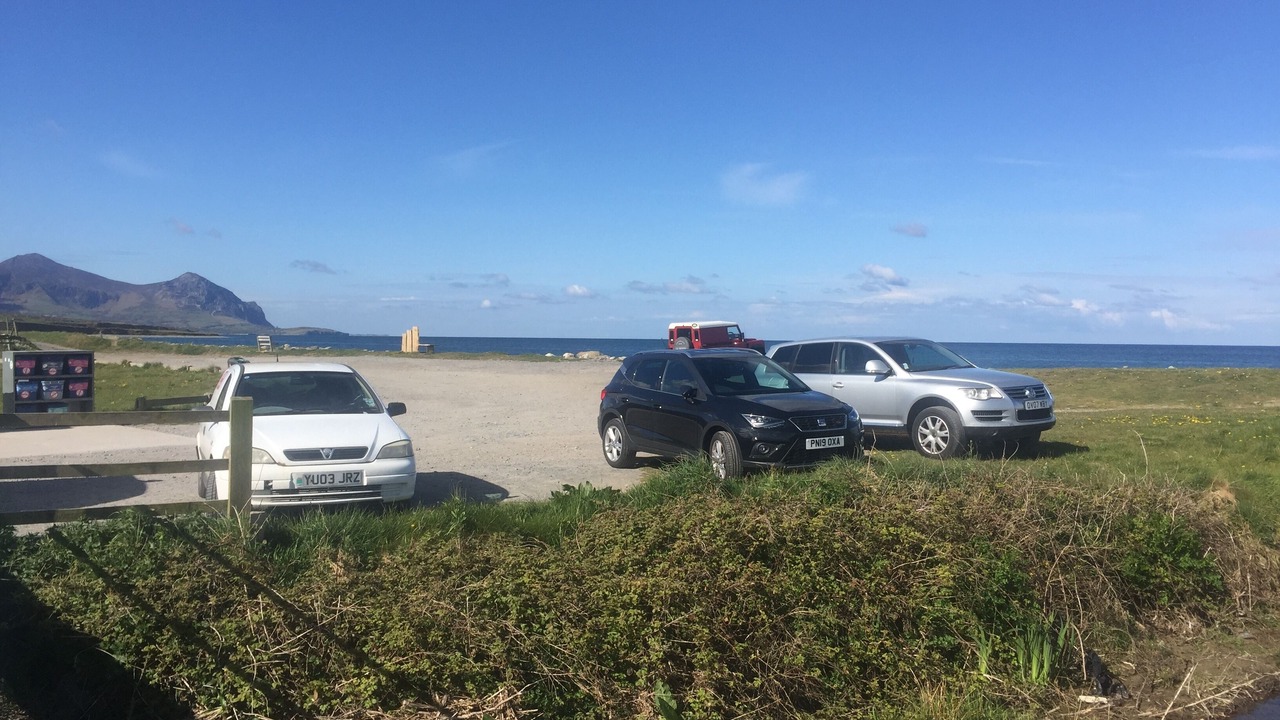 Photo of Others in Dinas