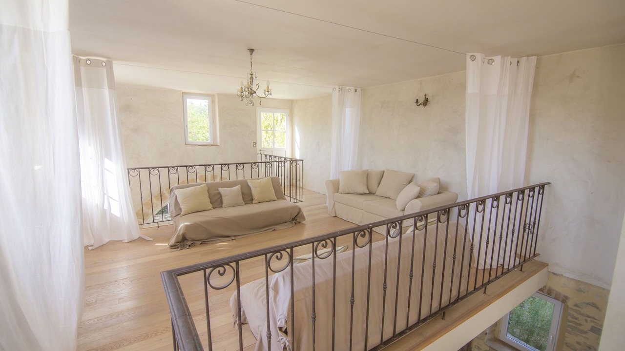 Photo of Others in Saint-Hippolyte-de-Caton