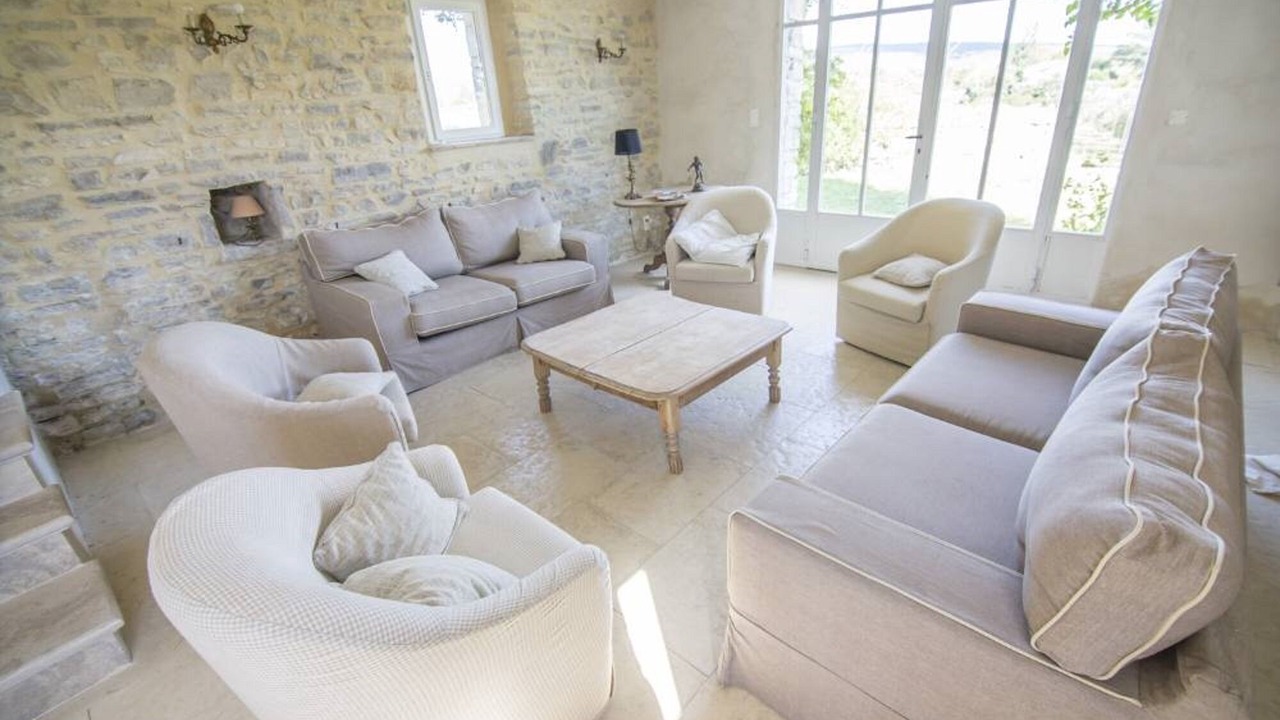 Photo of Livingroom in Saint-Hippolyte-de-Caton