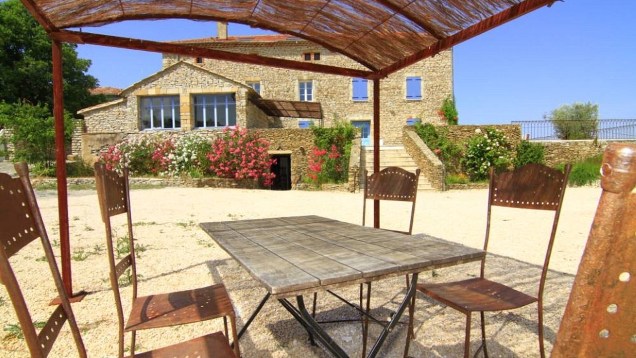 Photo of Outdoor in Saint-Hippolyte-de-Caton