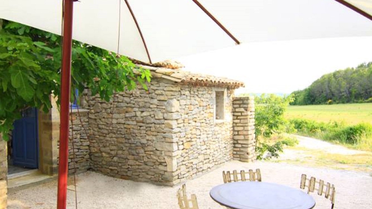 Photo of Outdoor in Saint-Hippolyte-de-Caton