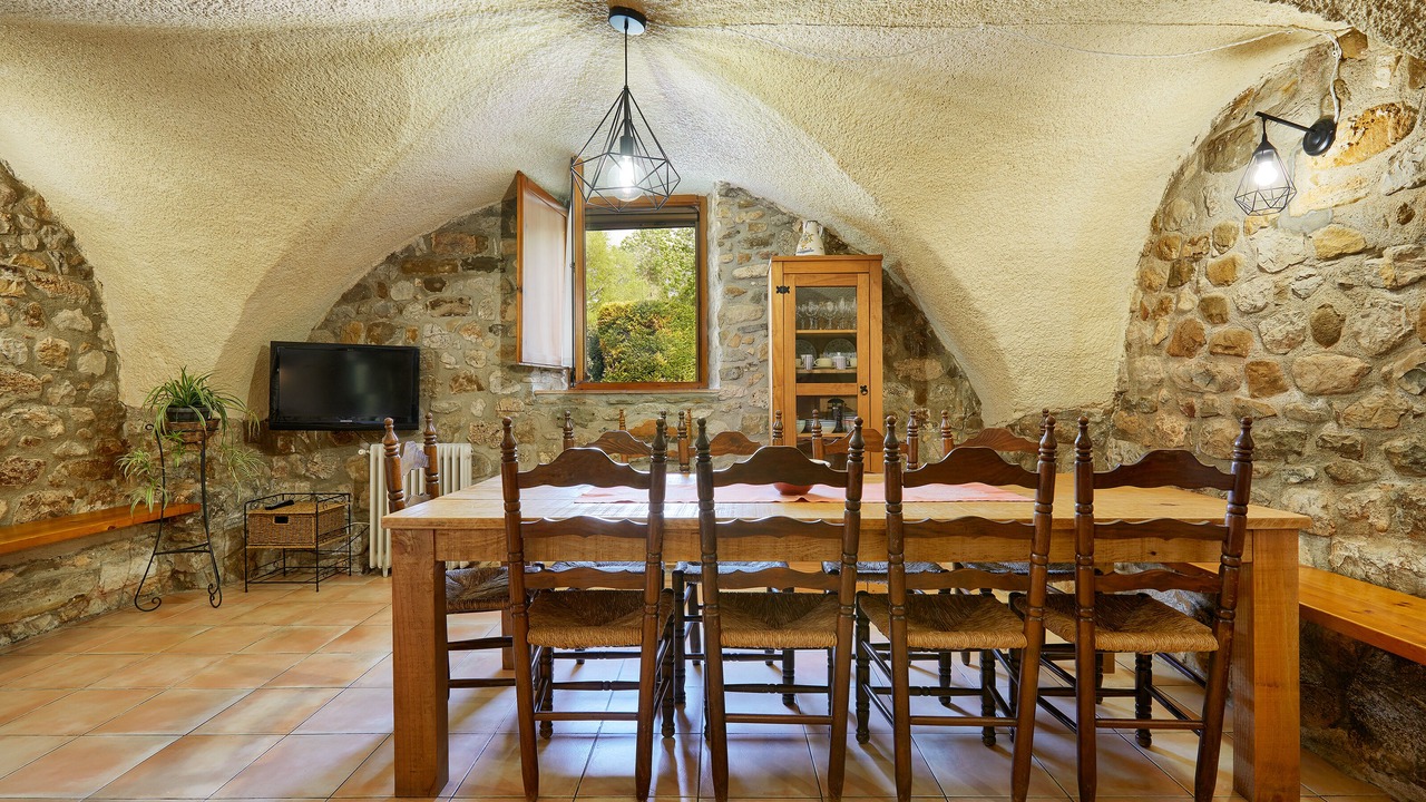 Photo of Others in Maia de Montcal
