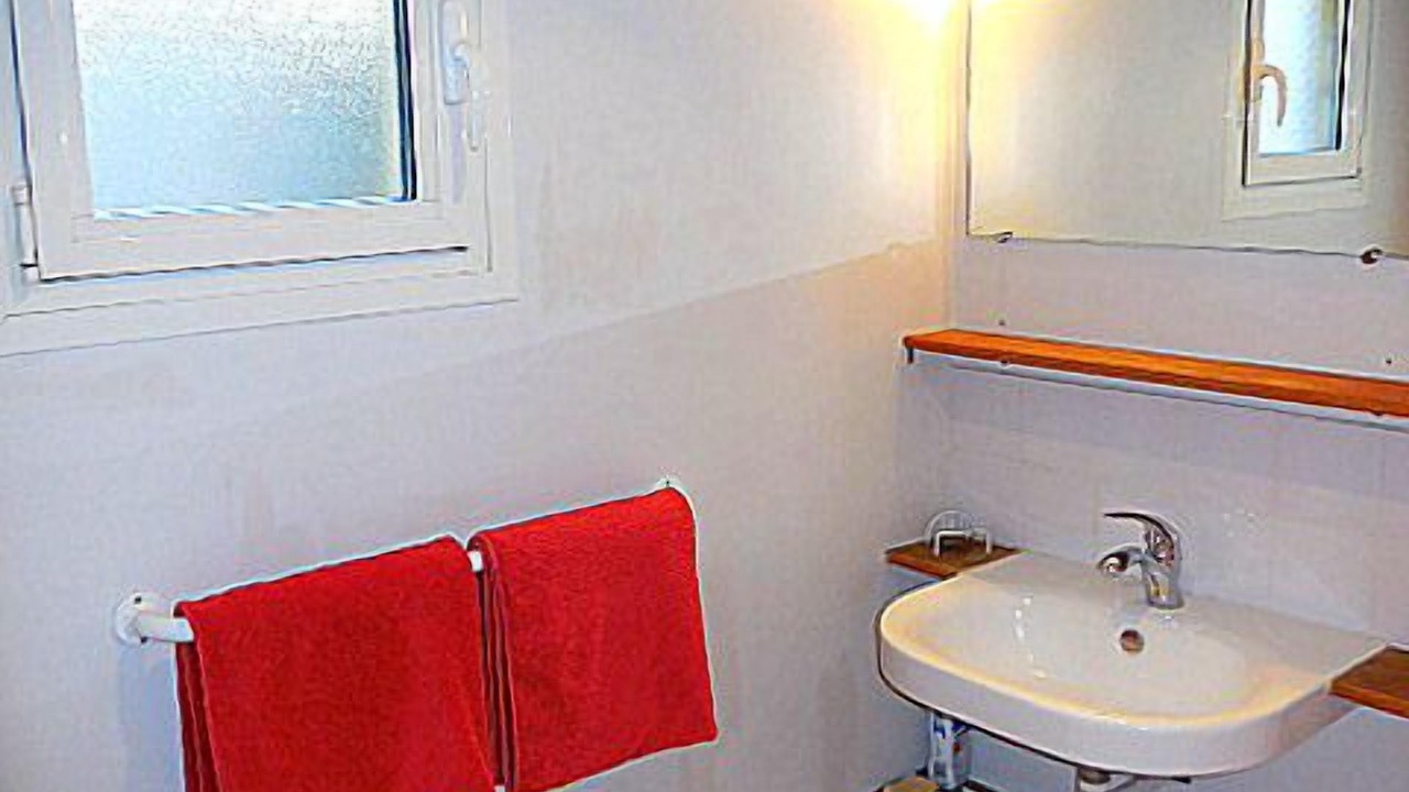 Photo of Bathroom in Fecamp